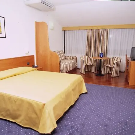 Hotel Serenella 3*